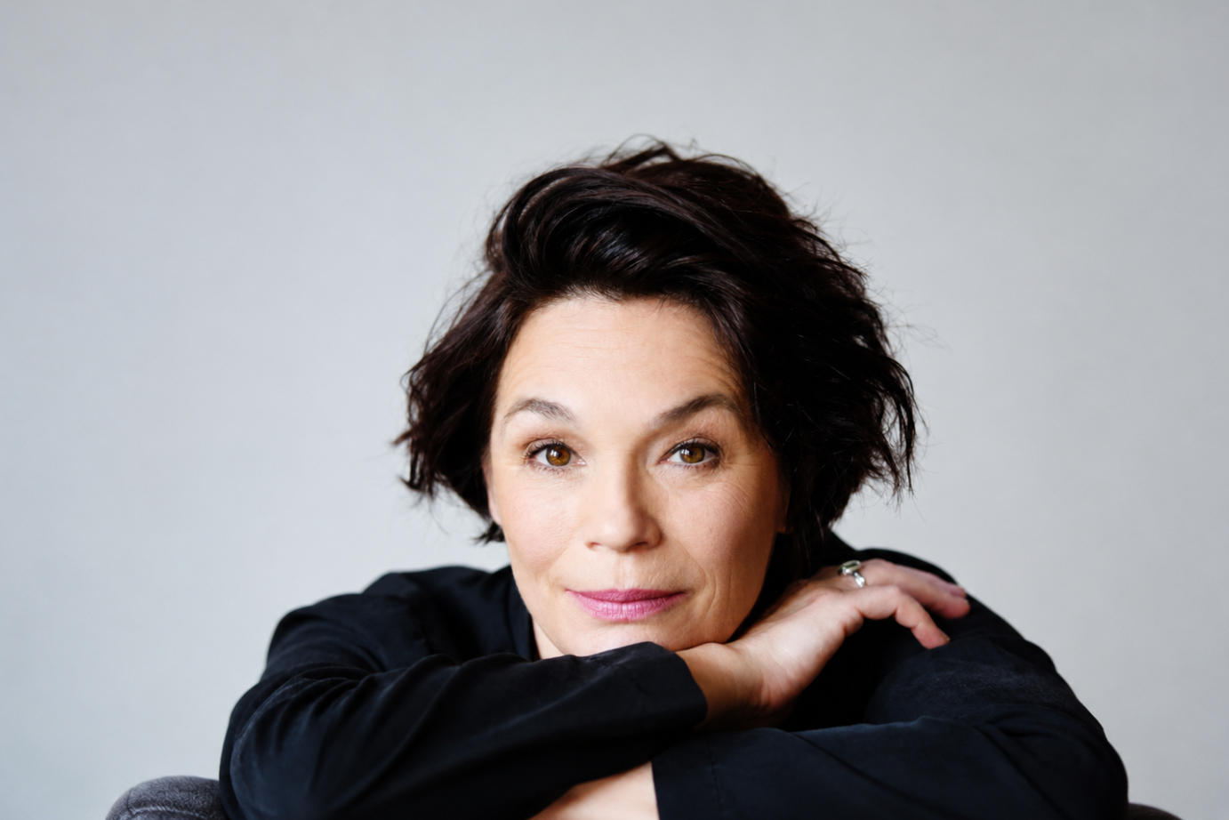 Porträt Julia Stemberger – Foto: Knickriem